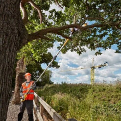 Elagueuse Sur Perche Sans Fil 18V XR Brushless (Solo) - DEWALT DCMPS567N-XJ -Magasin D'Outils Pour La Maison elagueuse sur perche sans fil brushless xr 18v dewalt dcmps567n xj 3