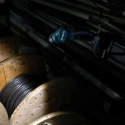 Lampe De Chantier 14,4-18V LXT Li-Ion (Produit Seul) - MAKITA DML815 -Magasin D'Outils Pour La Maison lampe chantier makita dml815 3