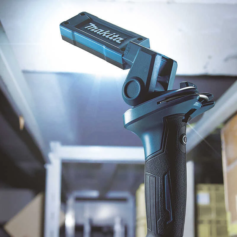 Lampe Torche LED LXT 18V 500 Lm (machine Seule) - MAKITA DEBDML816 4 Lampe Torche LED LXT 18V 500 Lm (machine Seule) - MAKITA DEBDML816 – Image 2