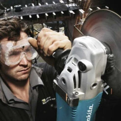 Meuleuse Angulaire 2600W Ø230 Mm En Coffret - GA9040SFK1 MAKITA -Magasin D'Outils Pour La Maison meuleuse angulaire 2600w 230 mm ga9040sfk1 makita 3