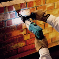 Perceuse à Percussion 1010 W Ø 13 Mm - MAKITA HP2071FJ 7 Perceuse à Percussion 1010 W Ø 13 Mm - MAKITA HP2071FJ -Magasin D'Outils Pour La Maison perceuse a percussion makita hp2071fj 2