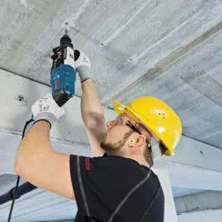 Perforateur SDS-Plus 880W 3,2 J GBH 2-28 - BOSCH 611267500 10 Perforateur SDS-Plus 880W 3,2 J GBH 2-28 - BOSCH 611267500 -Magasin D'Outils Pour La Maison perforateur sds plus 880w gbh 2 28 bosch 611267500 3