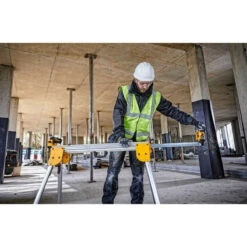 Piètement Polyvalent Pour Scies à Onglets - DE7033-XJ DEWALT 10 Piètement Polyvalent Pour Scies à Onglets - DE7033-XJ DEWALT -Magasin D'Outils Pour La Maison pietement polyvalent pour scies a onglets de7033 xj dewalt 2