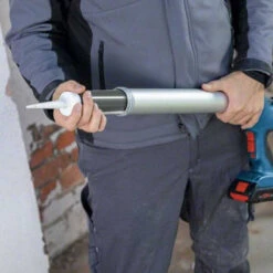 Pistolet à Mastic 18V 600 Ml (produit Seul) GCG 18V-600 - BOSCH 06019C4001 -Magasin D'Outils Pour La Maison pistolet a mastic 18v sans fil gcg 18v 600 bosch 06019c4001 4