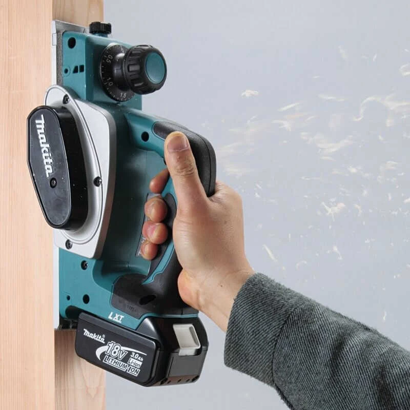 Rabot Sans Fil 18V LXT Largeur 82 Mm (Produit Seul) - MAKITA DKP180Z 5 Rabot Sans Fil 18V LXT Largeur 82 Mm (Produit Seul) - MAKITA DKP180Z – Image 3