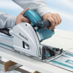 Scie Plongeante 1300 W Ø165 Mm Avec Rail Et Sacoche En Coffret - MAKITA SP6000J1X -Magasin D'Outils Pour La Maison scie plongeante 1300 w o 165 mm makita sp6000j1x 7