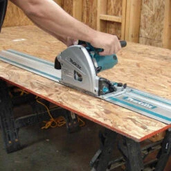 Scie Plongeante 1300 W Ø 165 Mm Avec Rail De Guidage Dans Coffret MakPac - MAKITA SP6000J1 -Magasin D'Outils Pour La Maison scie plongeante makita sp6000j1 3