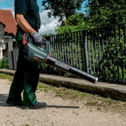 Souffleur De Feuilles 18V Li-Ion (2x5,2 Ah) - METABO 601607650 -Magasin D'Outils Pour La Maison souffleur de feuilles 18v metabo 601607650 2