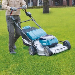 Tondeuse Auto-tractée 36V LXT (4x5,0 Ah) Largeur De Coupe 53 Cm - MAKITA DLM533PT4 -Magasin D'Outils Pour La Maison tondeuse auto tractee 36v lxt largeur de coupe de 53 cm makita dlm533pt4 11