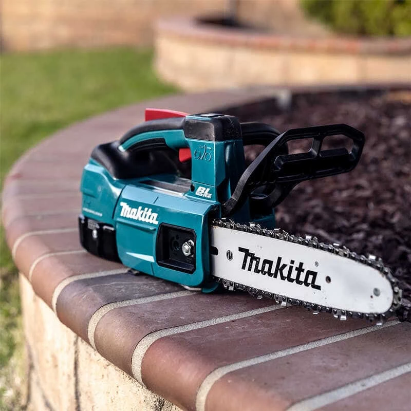Tronçonneuse D'élagage 18V LXT 25 Cm (1x4,0 Ah) - MAKITA DUC254RM 11 Tronçonneuse D'élagage 18V LXT 25 Cm (1x4,0 Ah) - MAKITA DUC254RM – Image 9