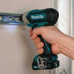 Visseuse à Chocs 12V CXT Li-ion 110Nm (machine Seule) - Makita TD110DZ -Magasin D'Outils Pour La Maison visseuse chocs makita td110dz 4